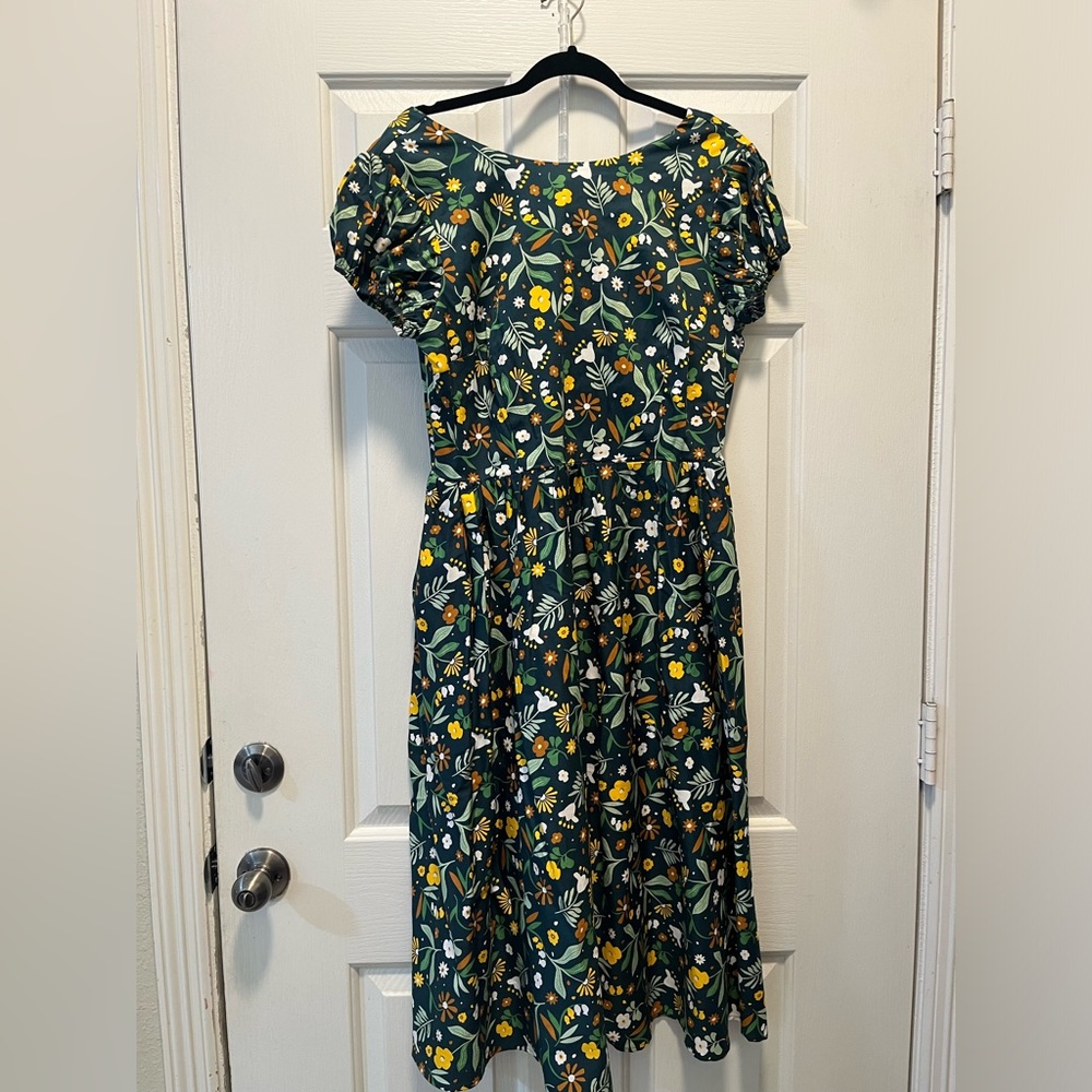 NWT MODCLOTH X COLLECTIF vintage style dress with POCKETS! Size 10US/UK14.
